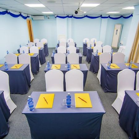 Botahtaung Hotel Yangon Luaran gambar