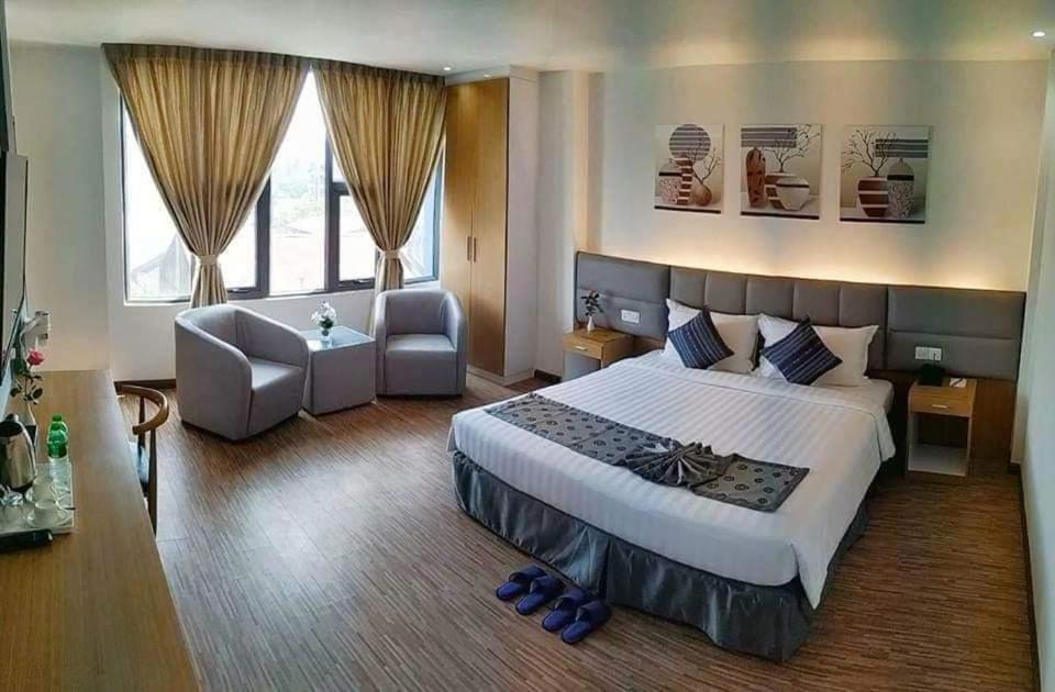 Botahtaung Hotel Yangon Luaran gambar