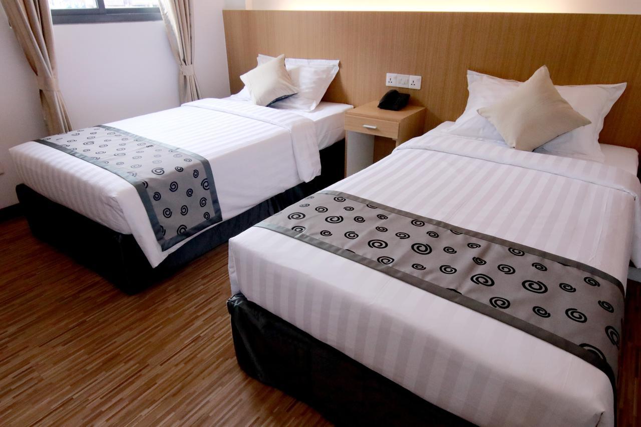 Botahtaung Hotel Yangon Luaran gambar