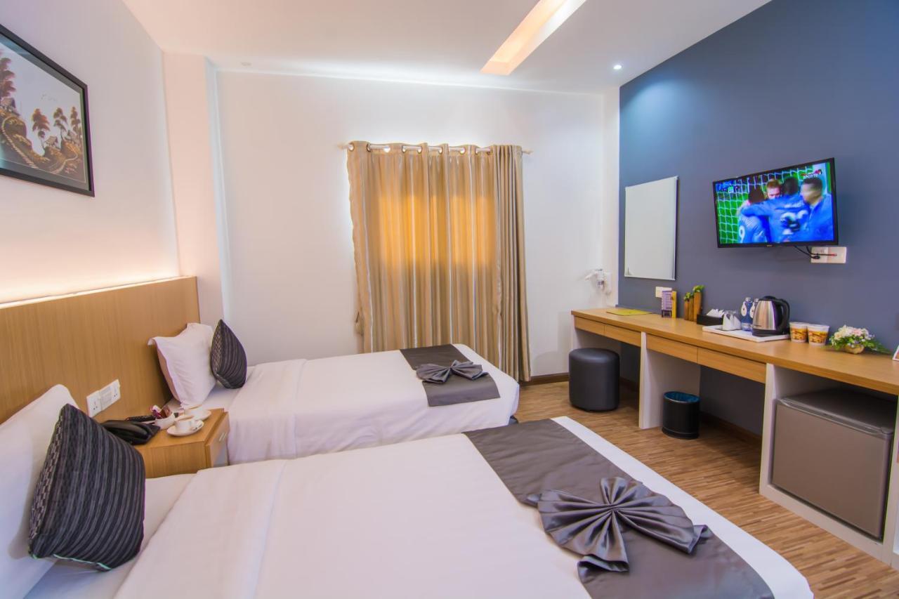 Botahtaung Hotel Yangon Luaran gambar