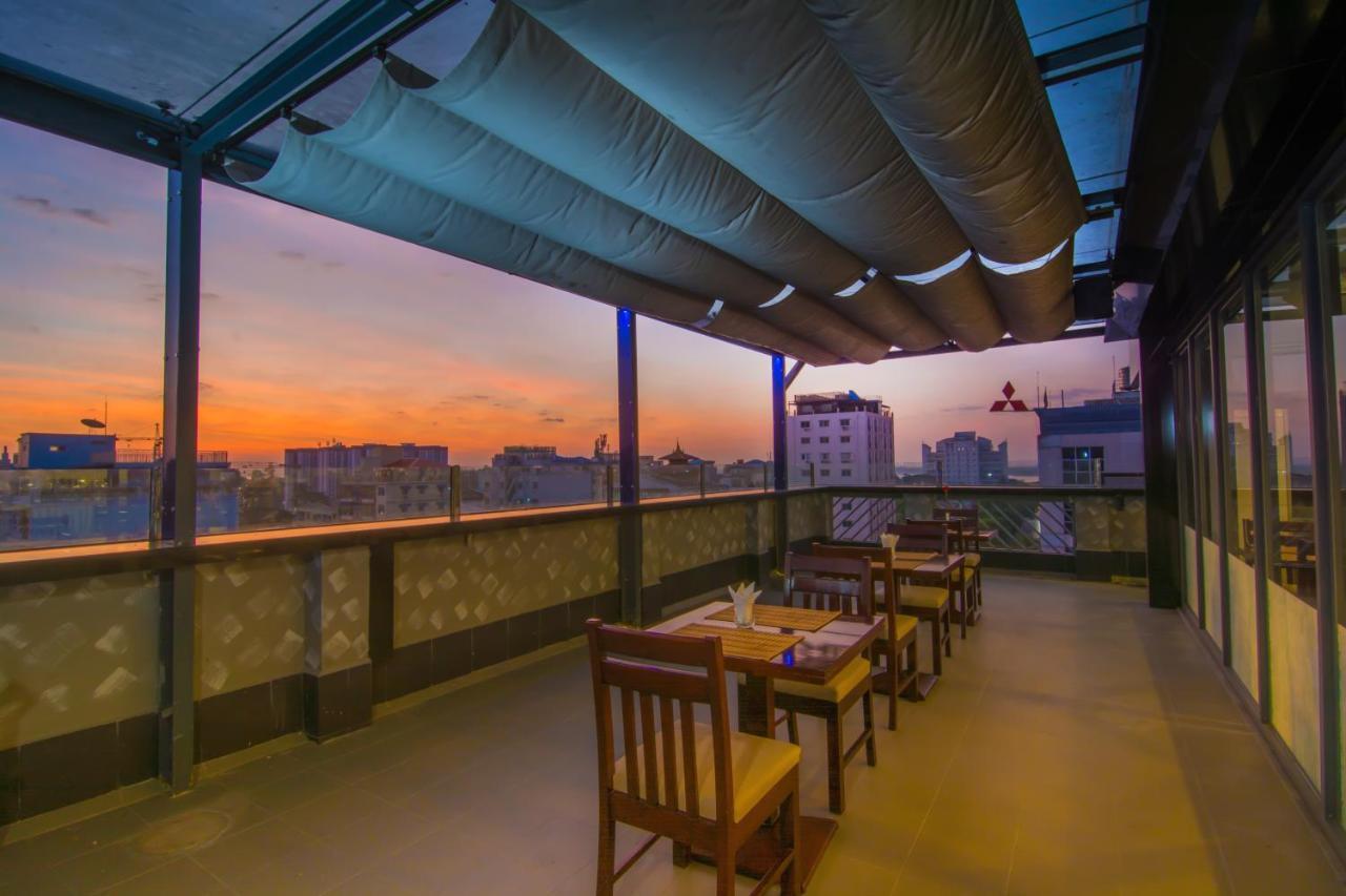 Botahtaung Hotel Yangon Luaran gambar