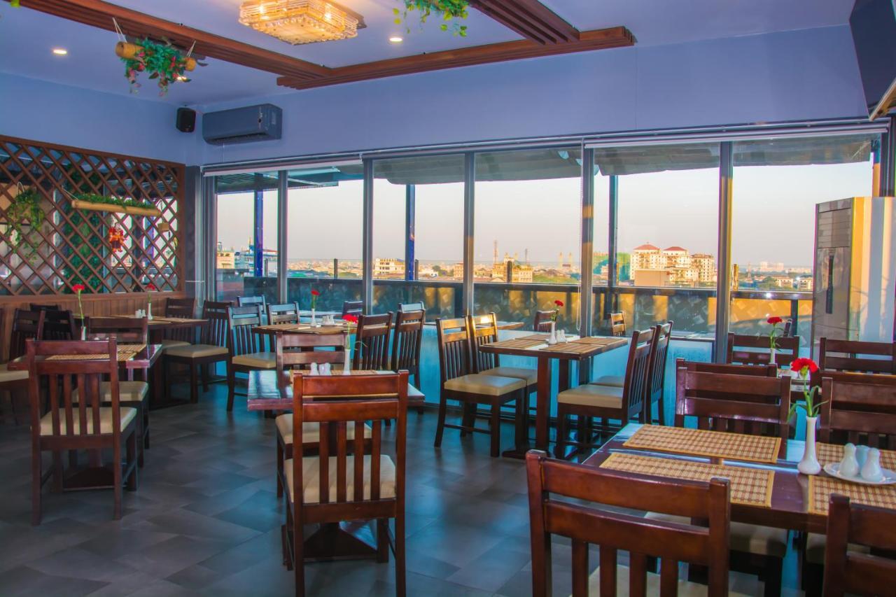 Botahtaung Hotel Yangon Luaran gambar